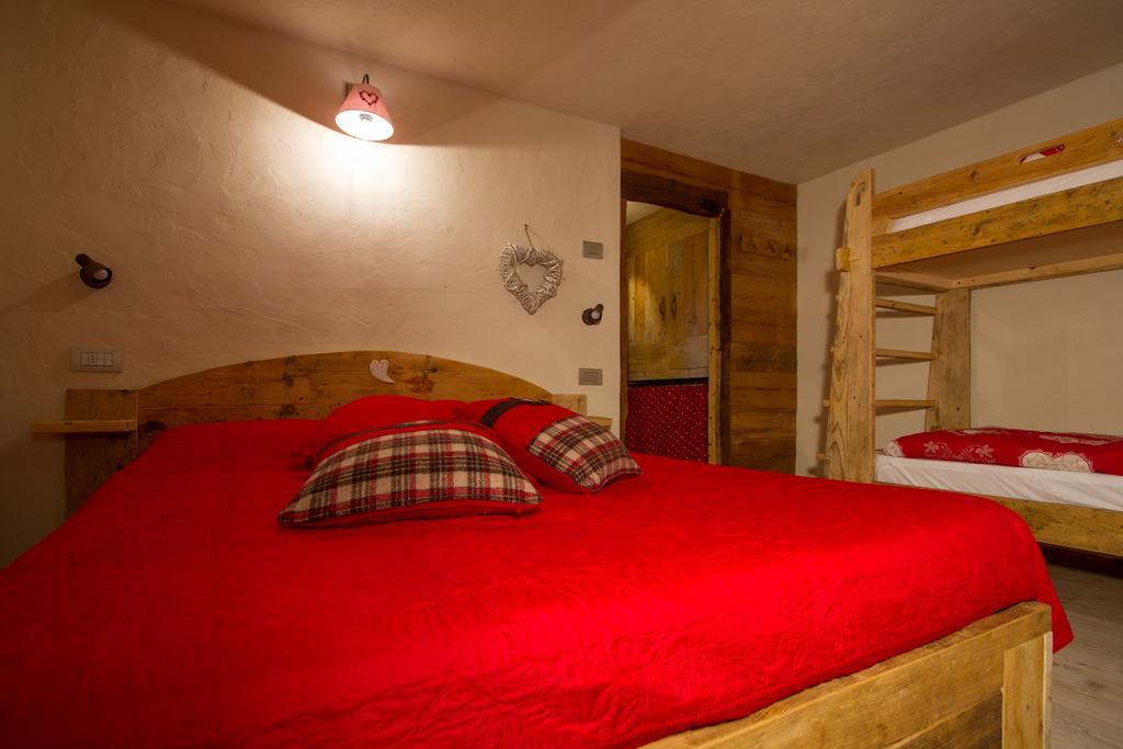 Maison Peroulaz Charvensod Cameră foto
